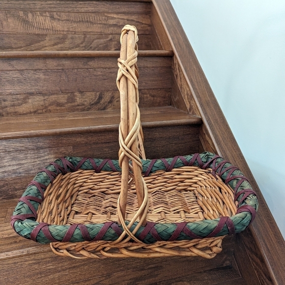 Italian Wicker basket large rectangle - Picture 1 of 7